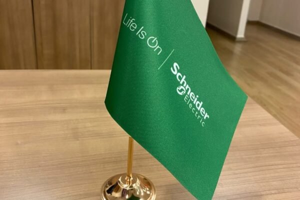 WhatsApp Image 2025-11-03 at 23.45.00_359c2335 WhatsApp Image 2025-11-03 at 23.45.00_359c2335