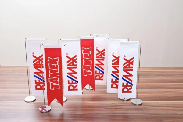 l-masa-bayragi-table-flag.jpg l-masa-bayragi-table-flag.jpg